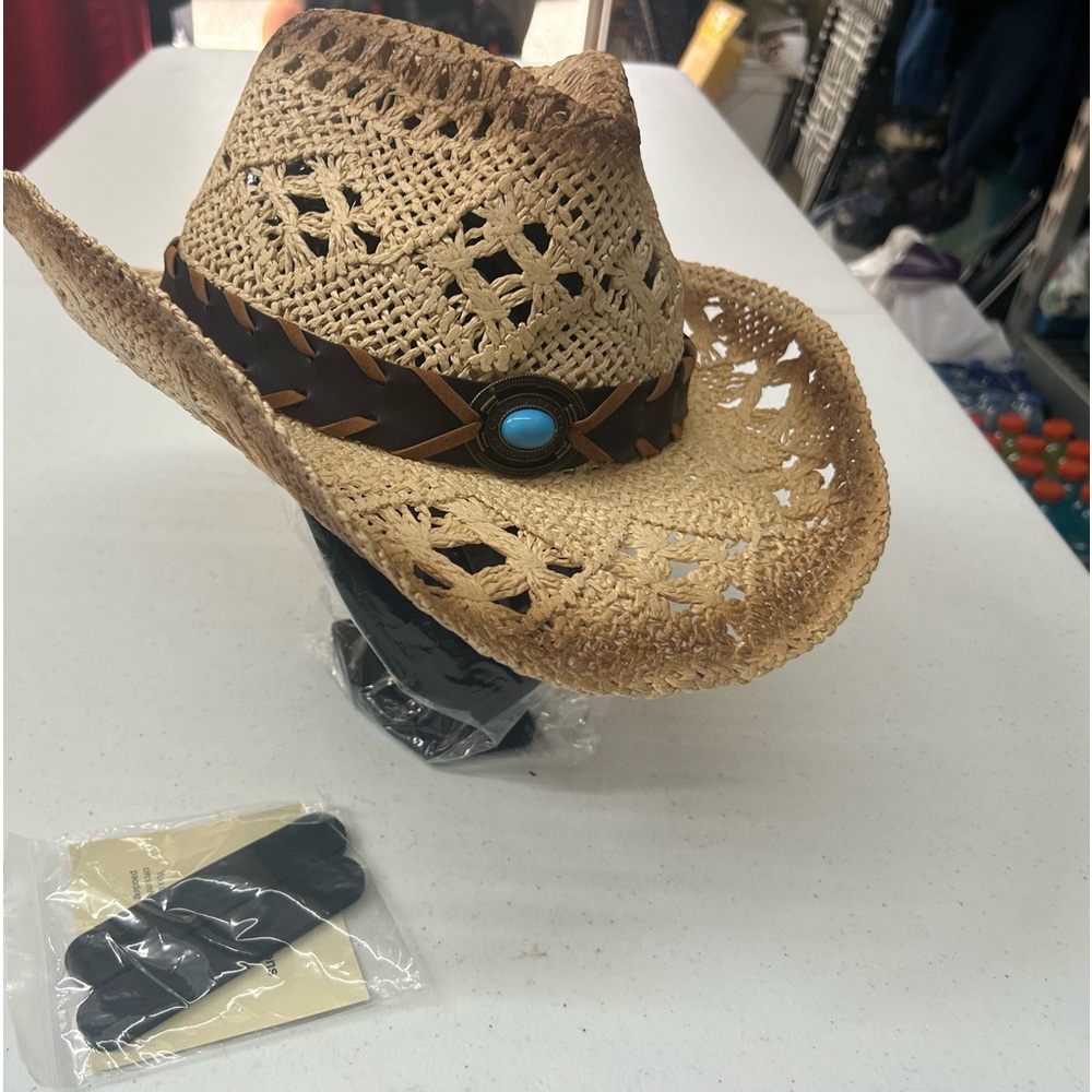 Unisex western hat with adjustable brim and inserts